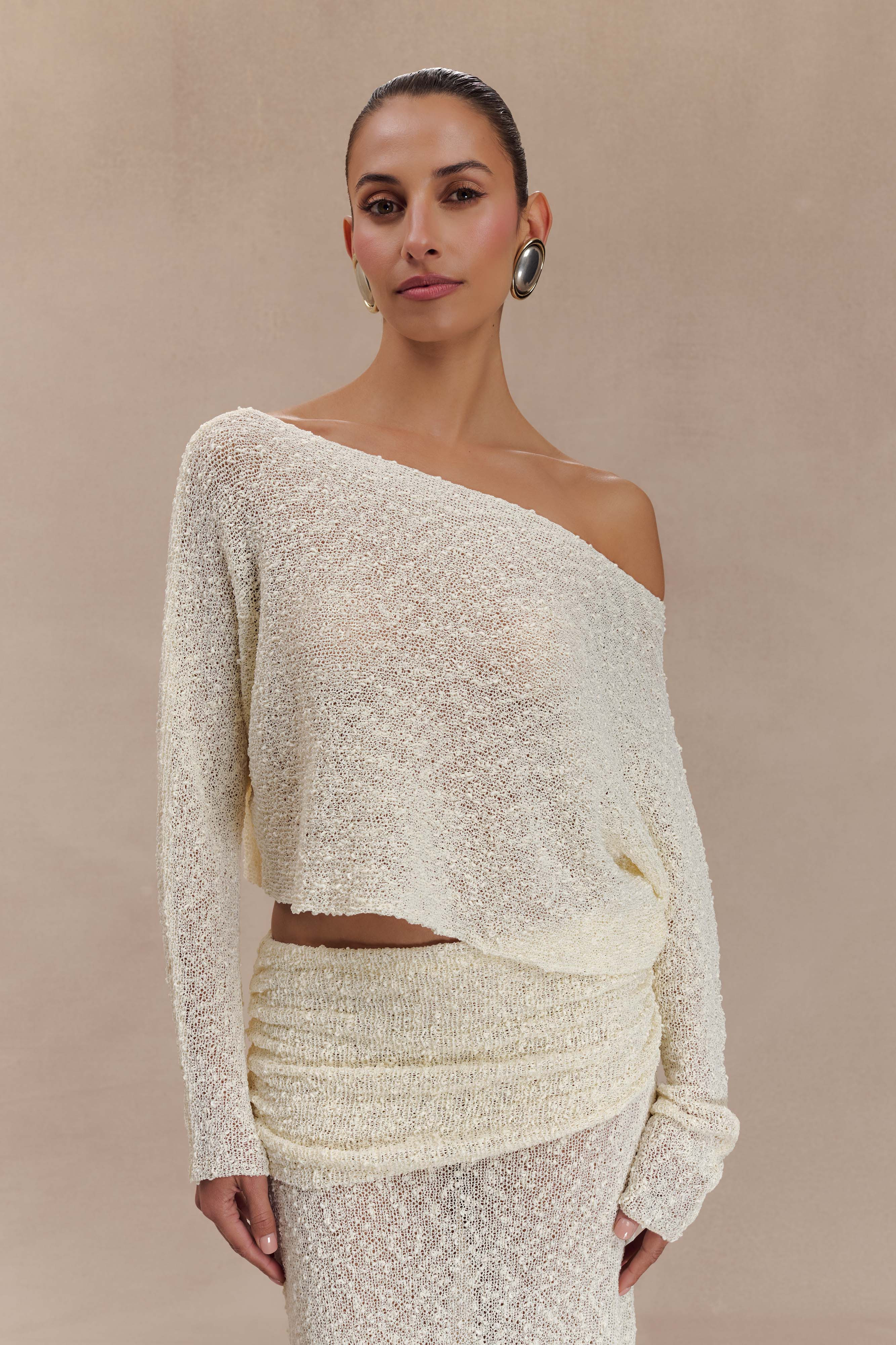 Petra Long Sleeve Knit Crop Top - Ivory | Meshki (APAC)
