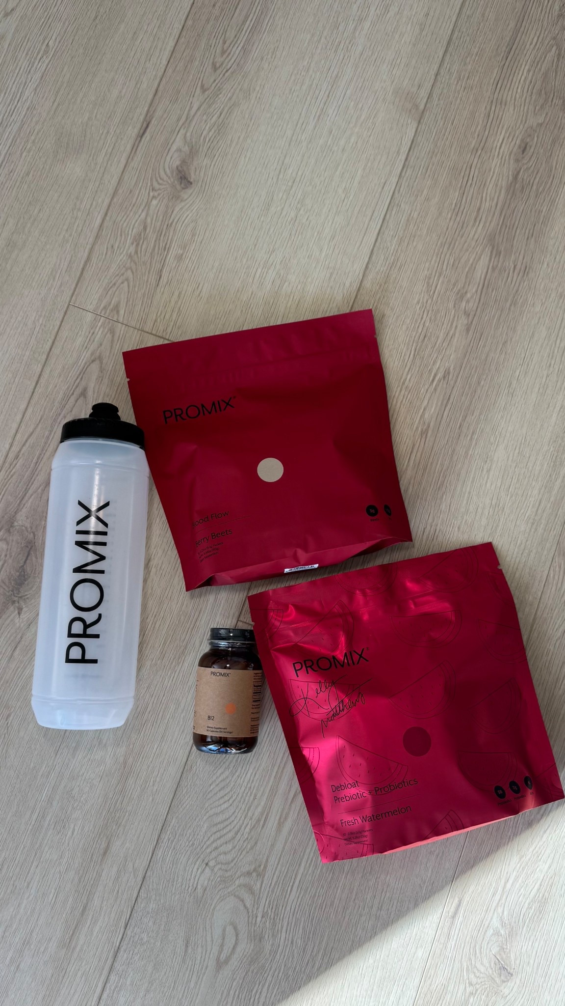 supplements
- vitamin B12
- blood flow
- debloat pre & probiotics

#LTKselfcare #LTKmorningroutine #LTKActive