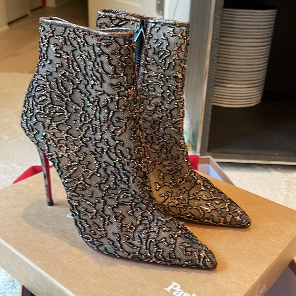 New Christian Louboutin Nancy Bootie 100 rete/tulle multicolor/roche sz:37 $950 | Poshmark