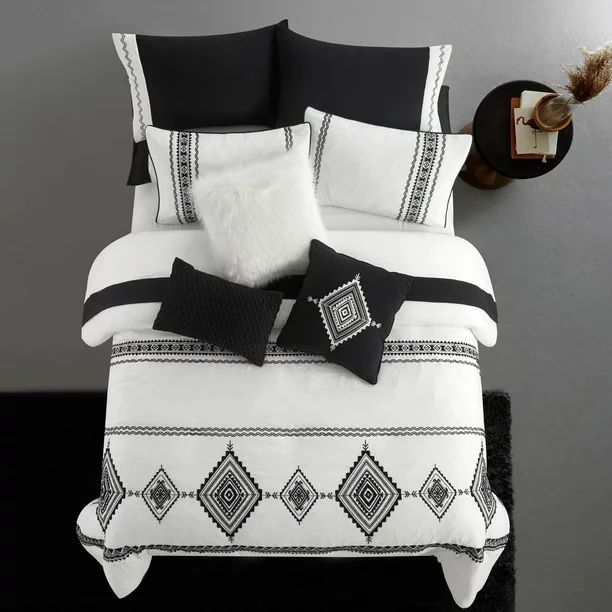 Better Homes & Gardens Black and White Summit 12 Piece Bed in a Bag Comforter Set, King - Walmart... | Walmart (US)