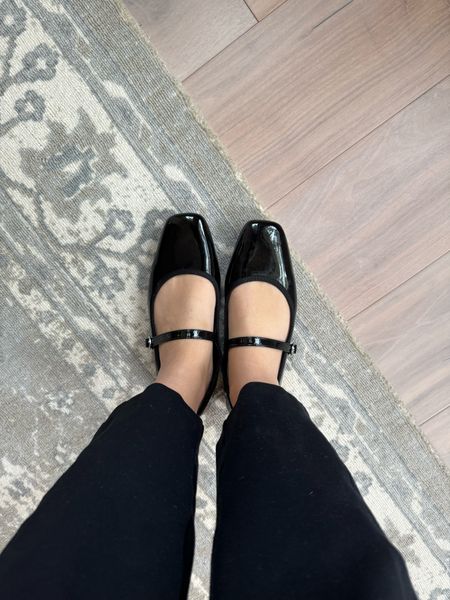 Love that this style of shoe is trending! They’re so comfy and feel so feminine. I got this pair from Walmart and I love them!



#LTKfindsunder50 #LTKshoecrush #LTKstyletip