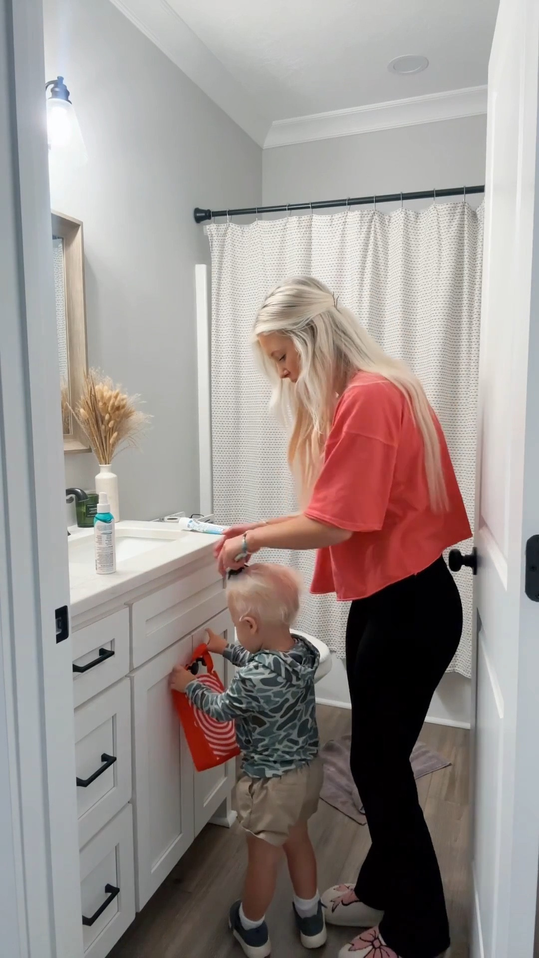 I hope everyone has a great weekend 🔗🤗 Linked my most asked products!!