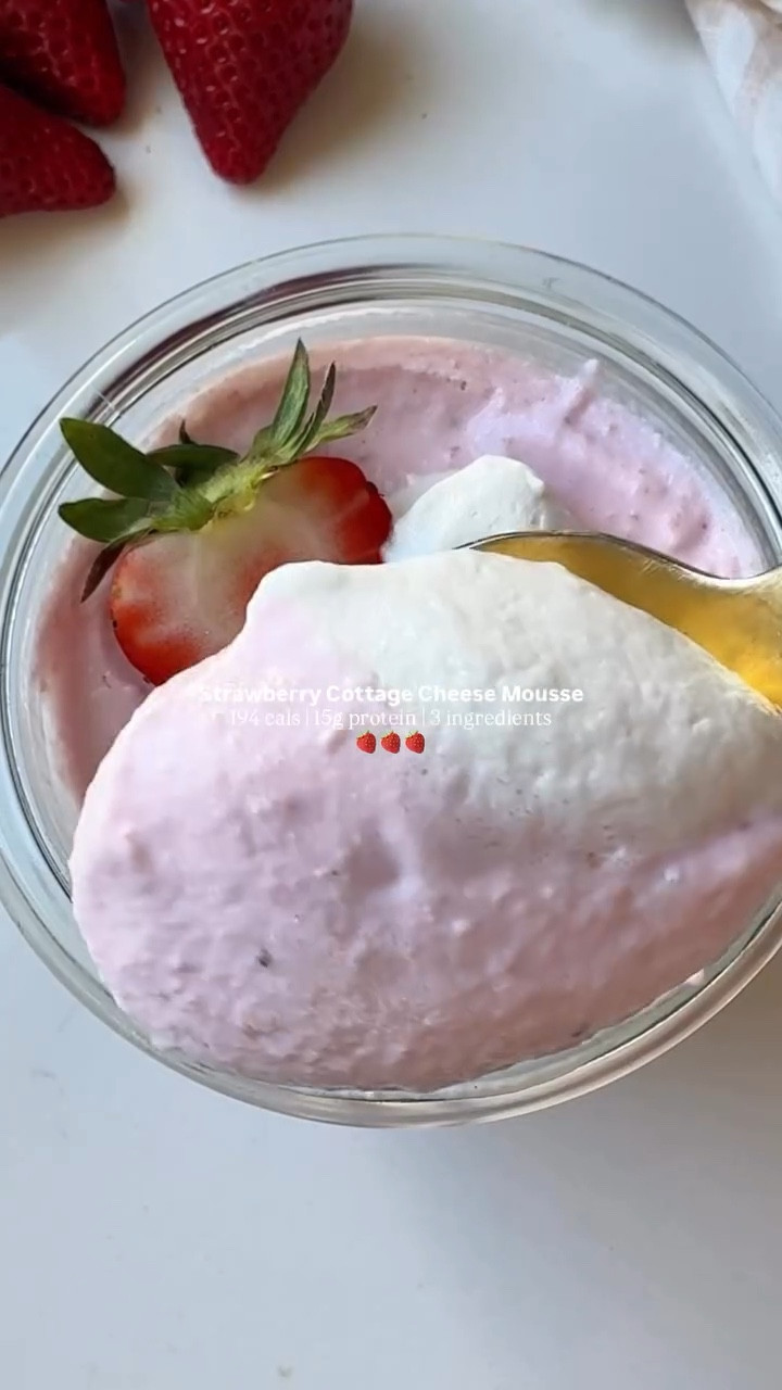 High protein strawberry mousse made with only 3 ingredients! 🍓☁️ 

The perfect way to enjoy a sweet treat with 15 grams of protein per serving without protein powder!

protein dessert | strawberry season | cottage cheese | mousse | strawberry mousse

https://www.eatingbirdfood.com/cottage-cheese-strawberry-mousse/

#LTKfitnessgoals #LTKActive #LTKfoodie