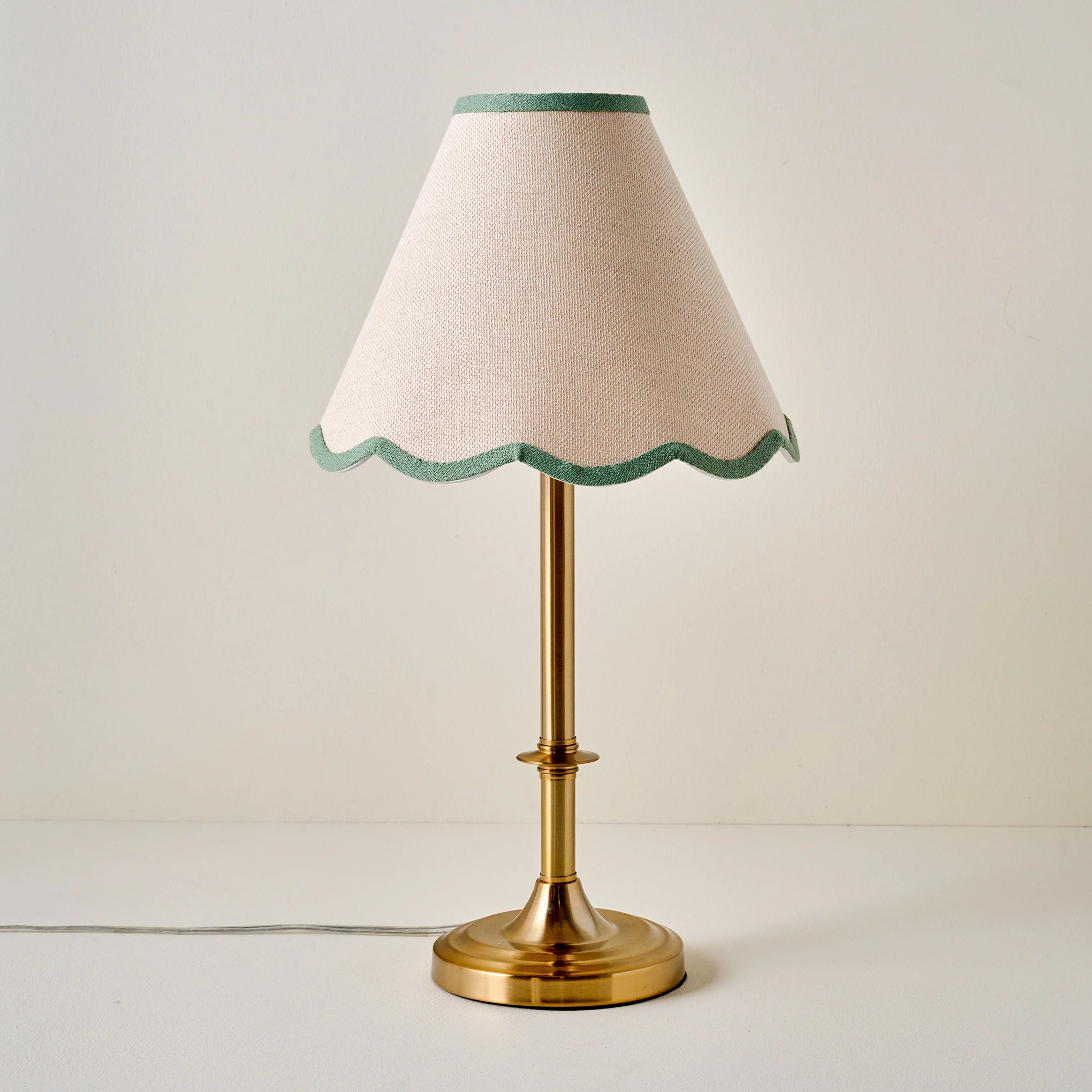 Carmen Brass Table Lamp | Magnolia