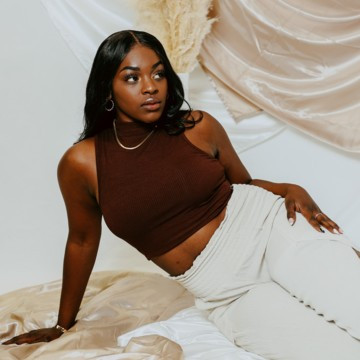 Mock Turtleneck Brami (Crop) | Klassy