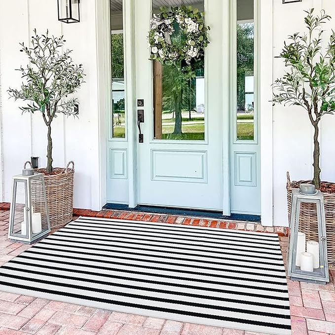 Black and White Outdoor Rug 3' x 5' Striped Front Porch Rug Hand-Woven Cotton Rug Machine Washabl... | Amazon (US)