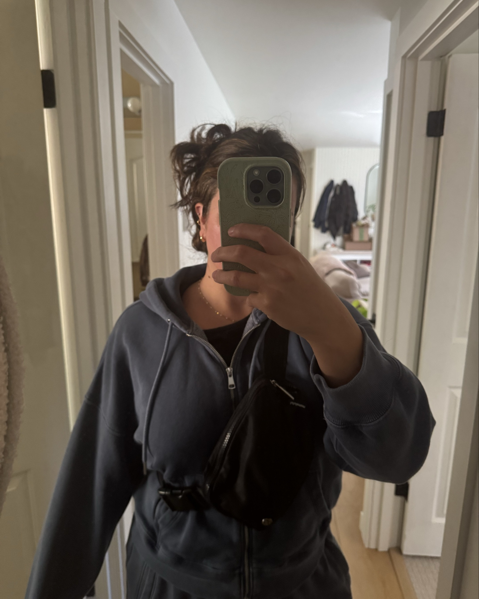 All time favorite oversized sweatsuit 👌🏼 matching top and bottom makes you look more put together while still getting the sweats vibe and comfort >>> 

Got mine in dark blue! 

#LTKStyleTip #LTKU #LTKActive