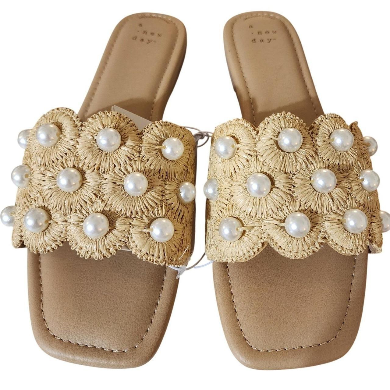 A New Day Women's Sandals - Tan - US 10 | Depop US