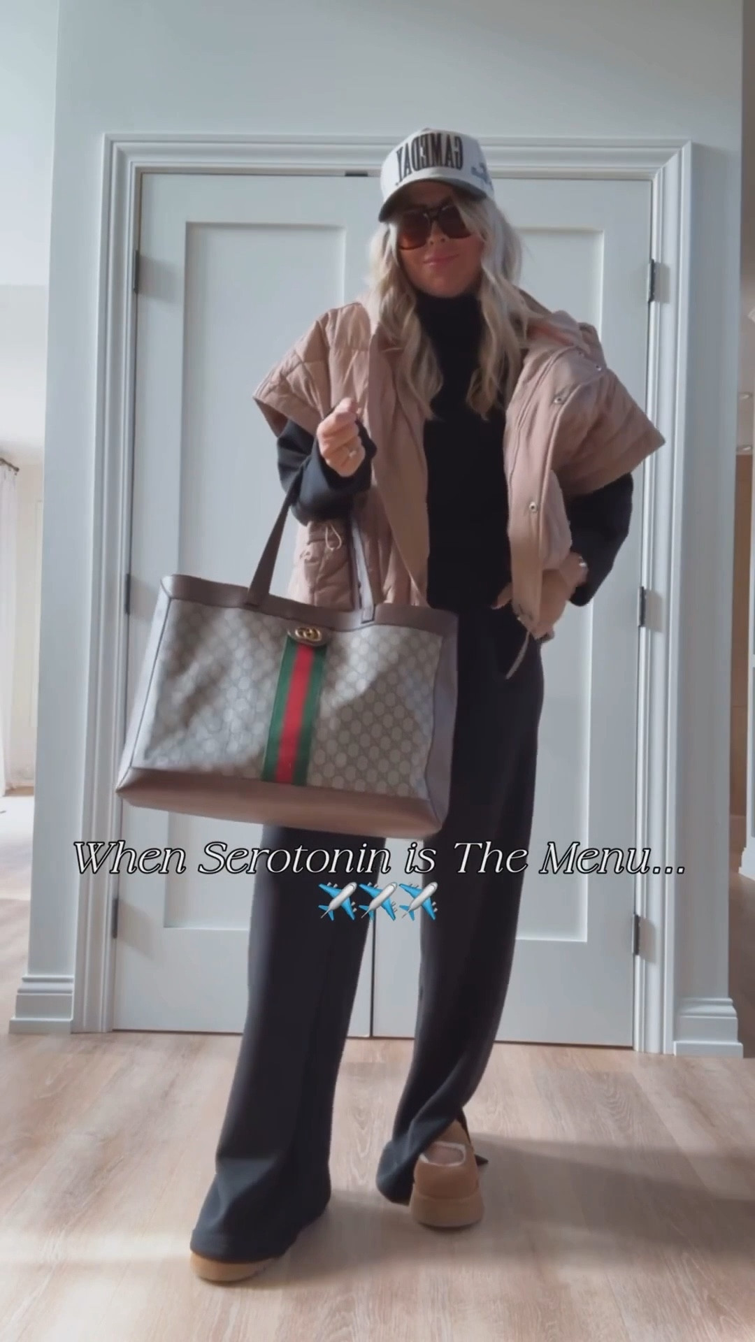 I did all smalls. These pants are the zero waistband ones and I’m in love! 💥💯
Use: LILLIEXSPANX 

#LTKTravel #LTKHoliday #LTKSeasonal