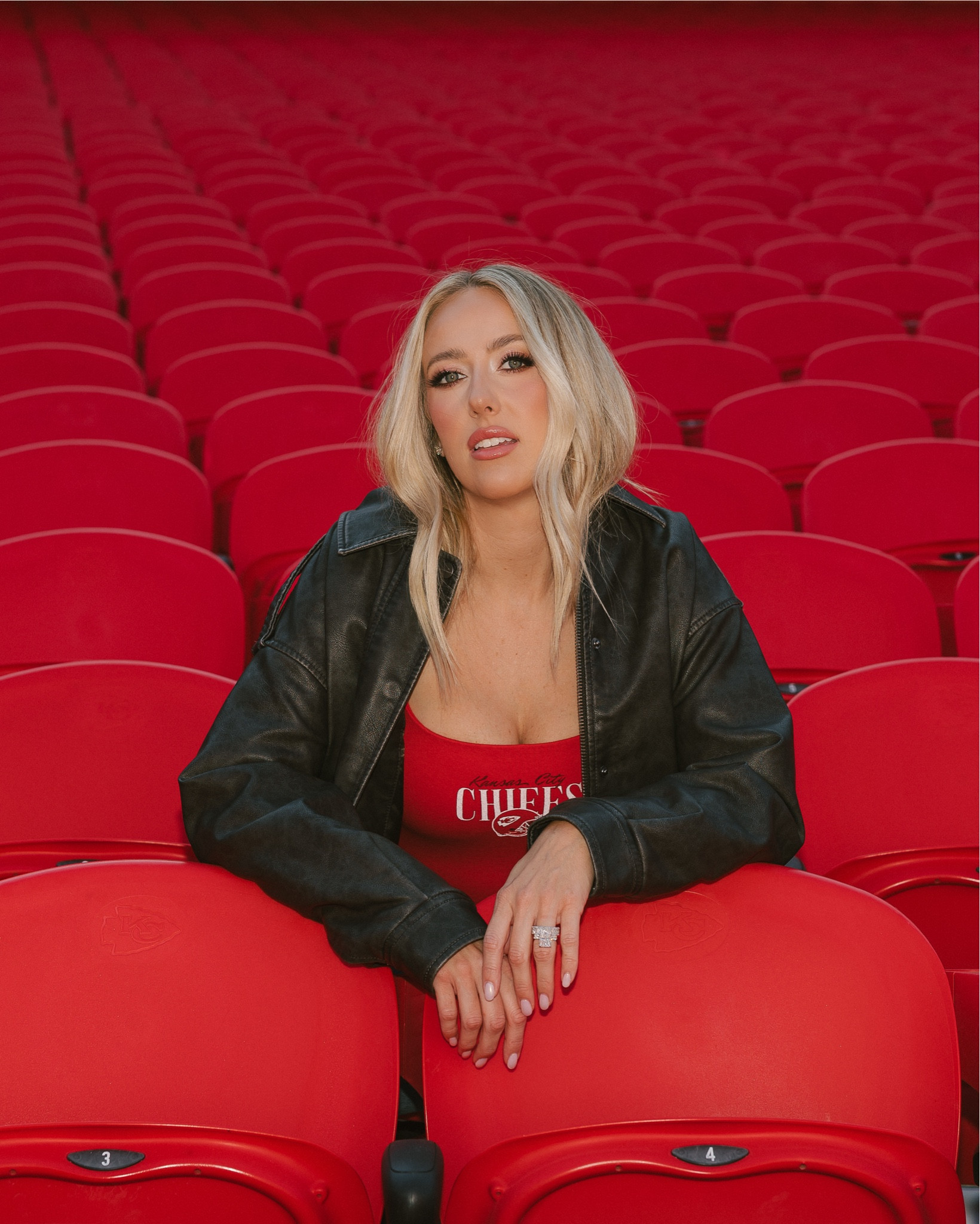 #AbercrombiePartner Red Friday ❤️‍🔥

All NFL is 25% off at @abercrombie right now! All my fav’s are linked. #liketkit

*Offer valid in stores and online 10/2/2025-10/5/2025 in US/CA. Excludes clearance. Online price reflects discount.

#LTKSaleAlert #LTKSeasonal #LTKStyleTip