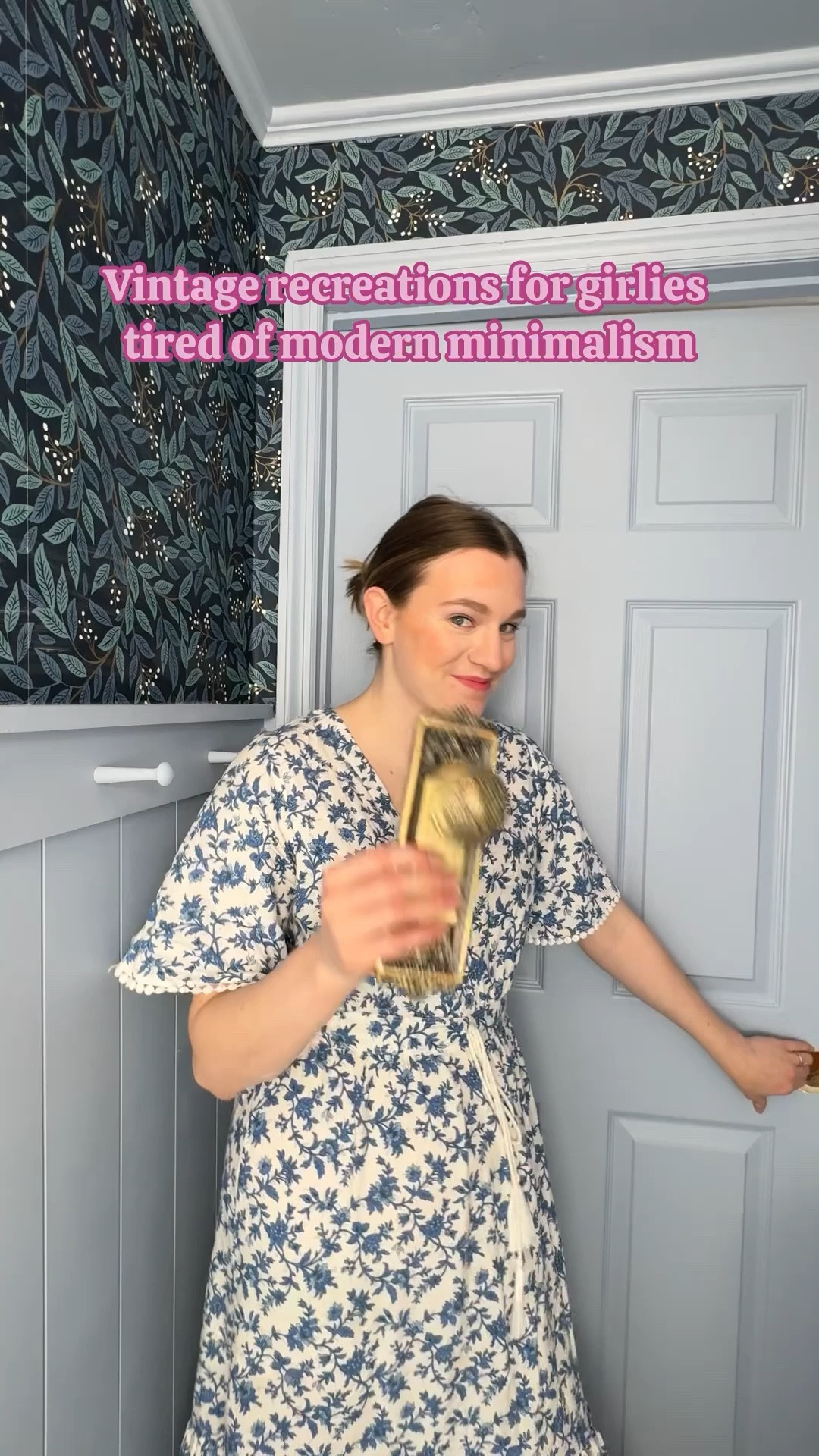 I have both this brass doorknob and the cheaper alternative that I will also link! Both beautiful!  Comes in a ton of metal finishes as well.

#vintagedecor #vintageinspired #cottagecore #doorknob 

#LTKHome