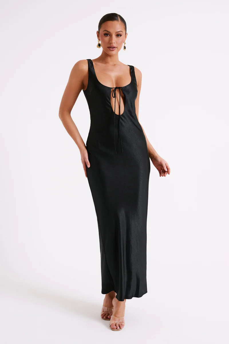 Aubrie Keyhole Satin Maxi Dress - Black | MESHKI US