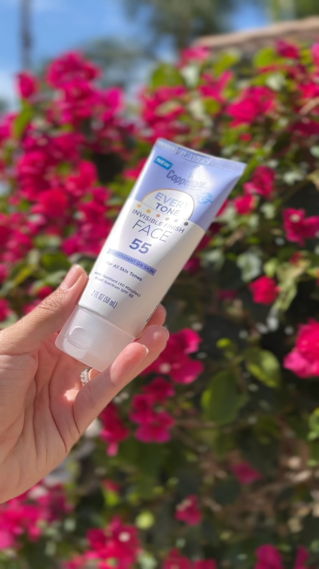 #ad Movement + being outside in nature and the sunshine are 2 of my favorite things! A walk in my neighborhood or a walk on the beach - I just love getting my steps in daily. I love being outside but I prioritize sun protection, especially on my face post acne scarring. The Every Tone Face @CoppertoneUSA from @target is non pore clogging, lightweight and provides spf! #coppertone #theONEforsun #targetpartner #target
