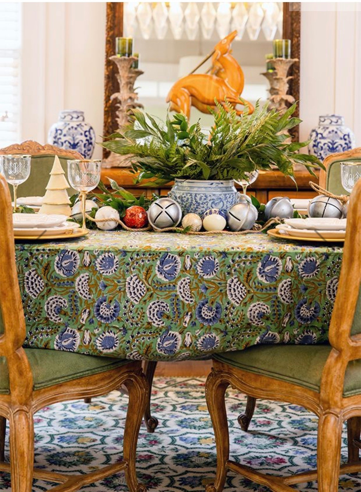 A grandmillennial  Christmas. Christmas decor. Traditional Christmas. Antique vintage inspired decor

#LTKSeasonal #LTKHoliday #LTKFindsUnder100