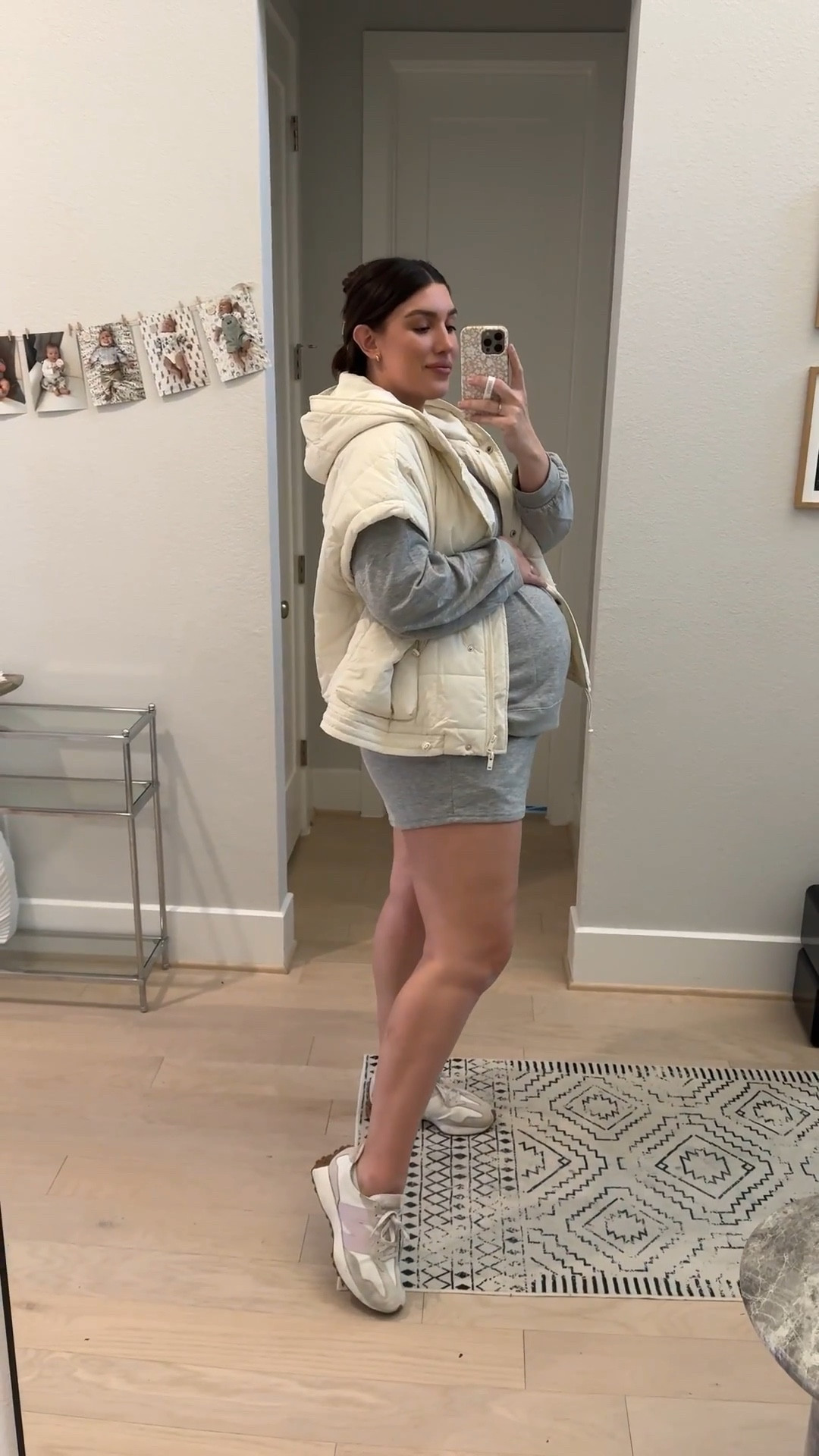 Just got this set in from Amazon and love it! I sized up one for the bump and it’s so comfy. Puffer vest is also an Amazon find🤍🩶

#LTKmomlife #LTKootd #LTKBump