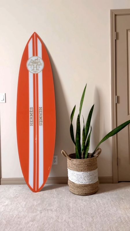 I Transformed my space with the unique allure of @olivergalart ’s! You can do It too! Upgrade your walls with exclusive wall decor accents like #Surfboards and #Skimboards, unavailable anywhere else. 💥
I fell in love with this #hermes Surfboard 🏄 
Their art pieces are meticulously handcrafted using sustainable materials, each an original work with a Certificate of Authenticity. 

🔥 Use my code SOFRENCH20 and enjoy 20% off!! 


#LTKhome #LTKVideo