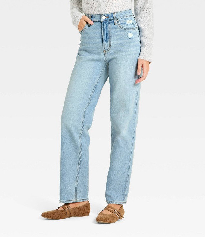 ON SALE - vintage, high-rise straight leg jean; more washes are available 


#LTKOver40 #vintagejean #target #salefinds #straightlegjeans

#LTKSaleAlert #LTKFindsUnder50 #LTKU