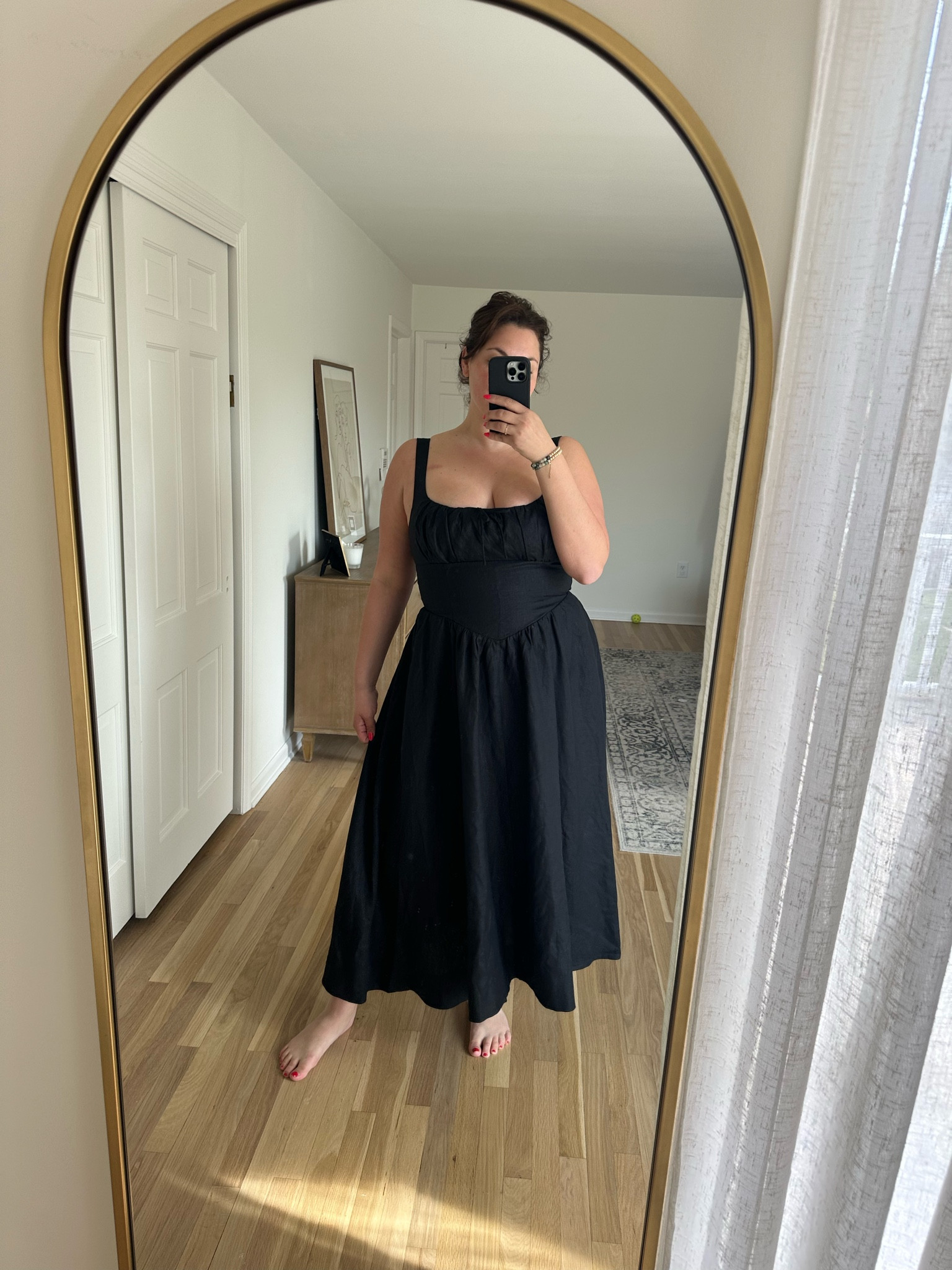 The perfect summer dress! I’m wearing the size 12


Summer dress - wedding guest dress - European summer outfit ideas 

#LTKmidsize #LTKwedding #LTKstyletip