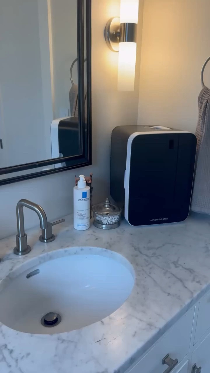 This Mini Fridge Spoils You For Beauty, Gaming, and Snacks on the Go! #ad