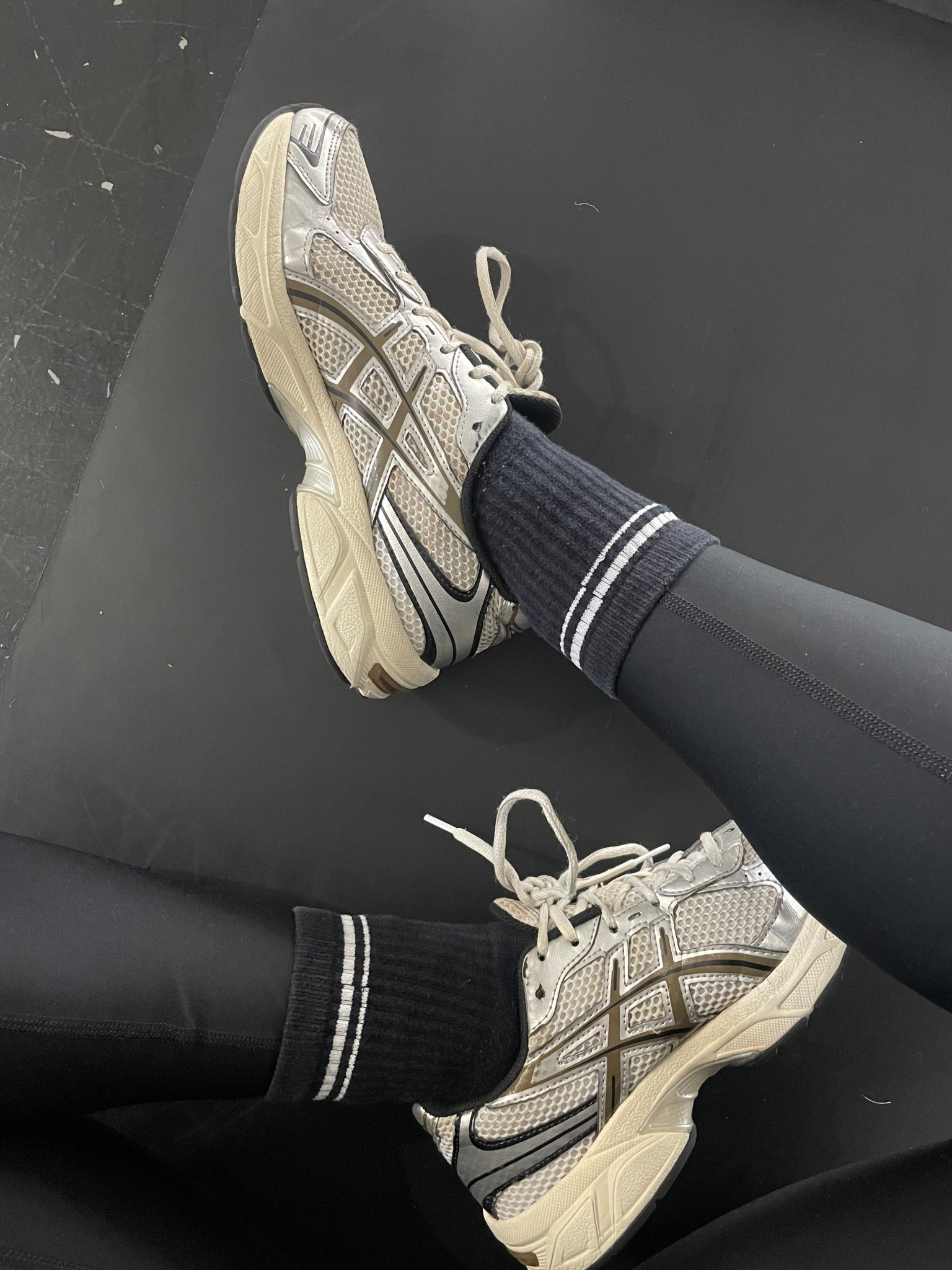 Workout time 

ASICS, sneakers, alo yoga, lululemon, workout, sculpt workout, at home workout, black socks, spring workout outfits, fitness 

#LTKStyleTip #LTKShoeCrush #LTKActive