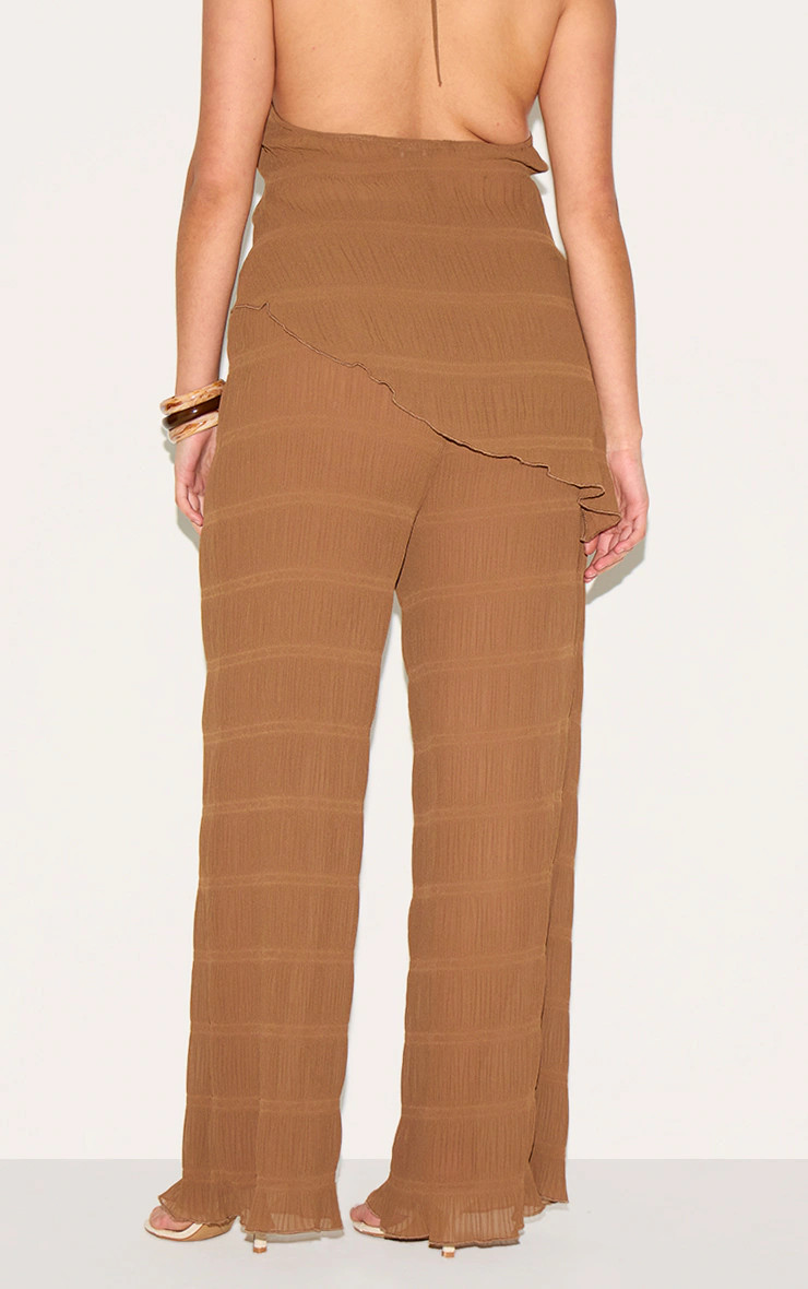 Plus Chocolate Textured Sheer Woven Mid Rise Straight Leg Pant | PrettyLittleThing US