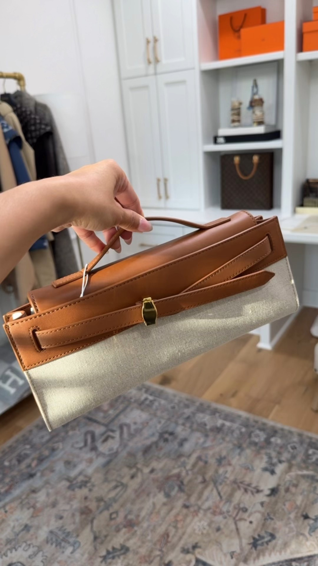 The ultimate spring and summer date night bag!! 

#LTKWedding #LTKItBag #LTKStyleTip