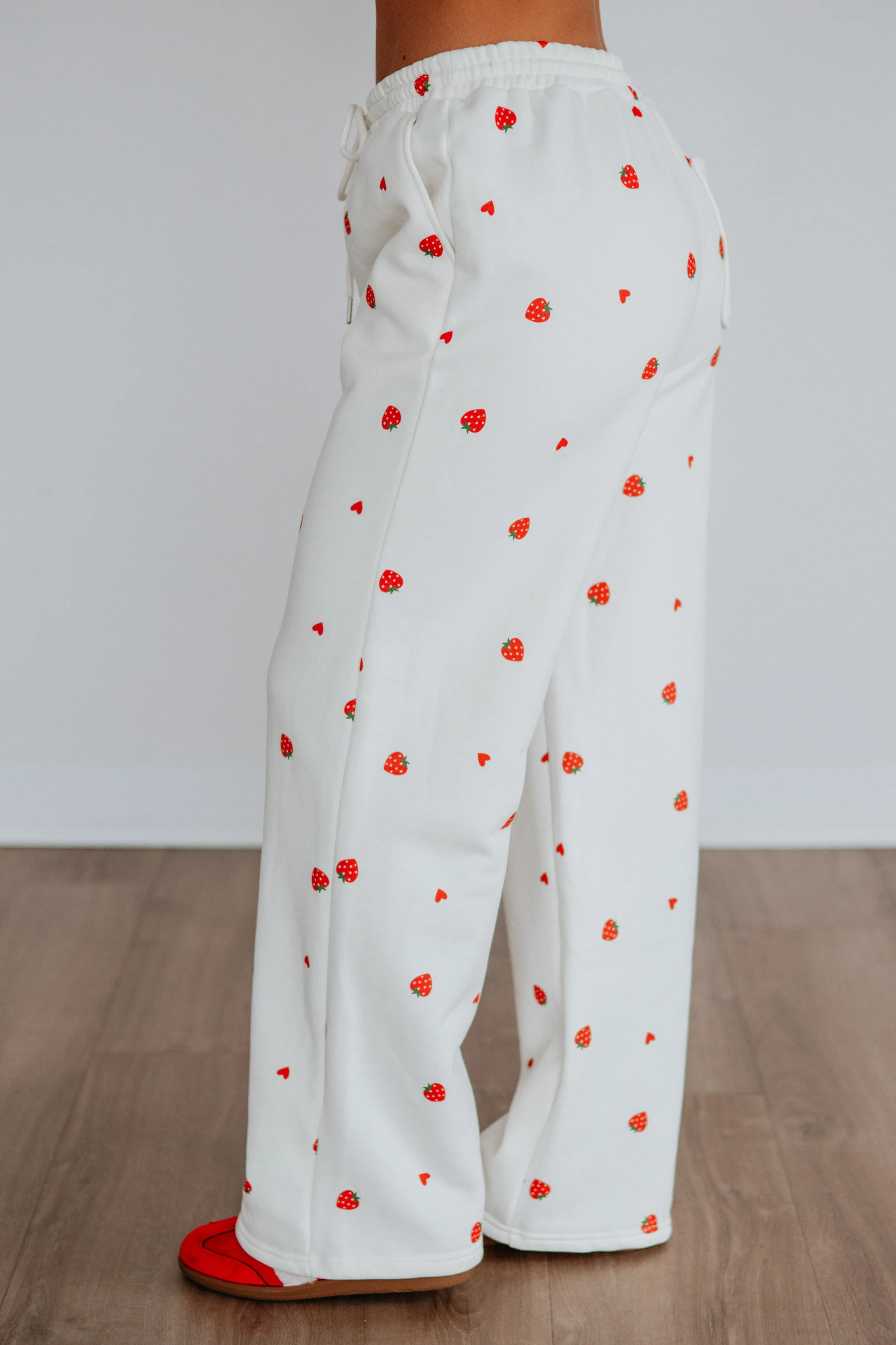 Berry Cute Pants | Wild Oak Boutique