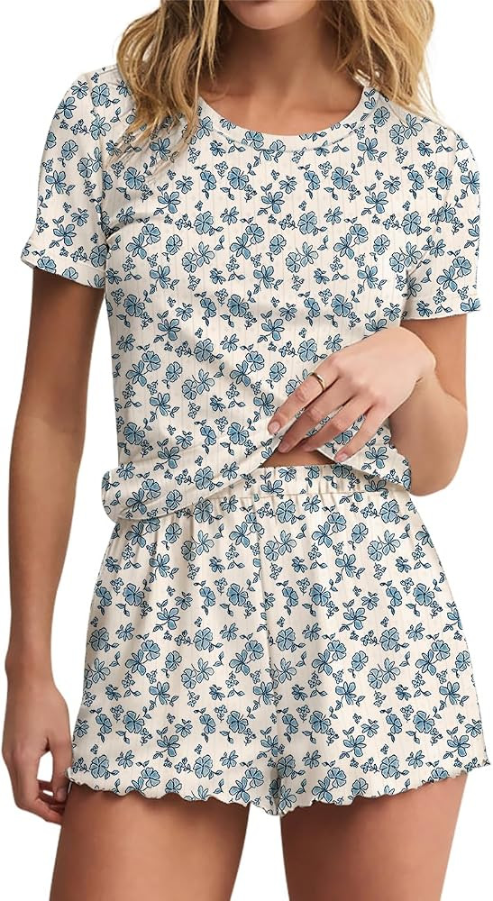Womens Pajamas 2 Piece Cute Pajamas Set Short Sleeve Tops Shorts PJs Floral Print Y2K Summer Slee... | Amazon (US)