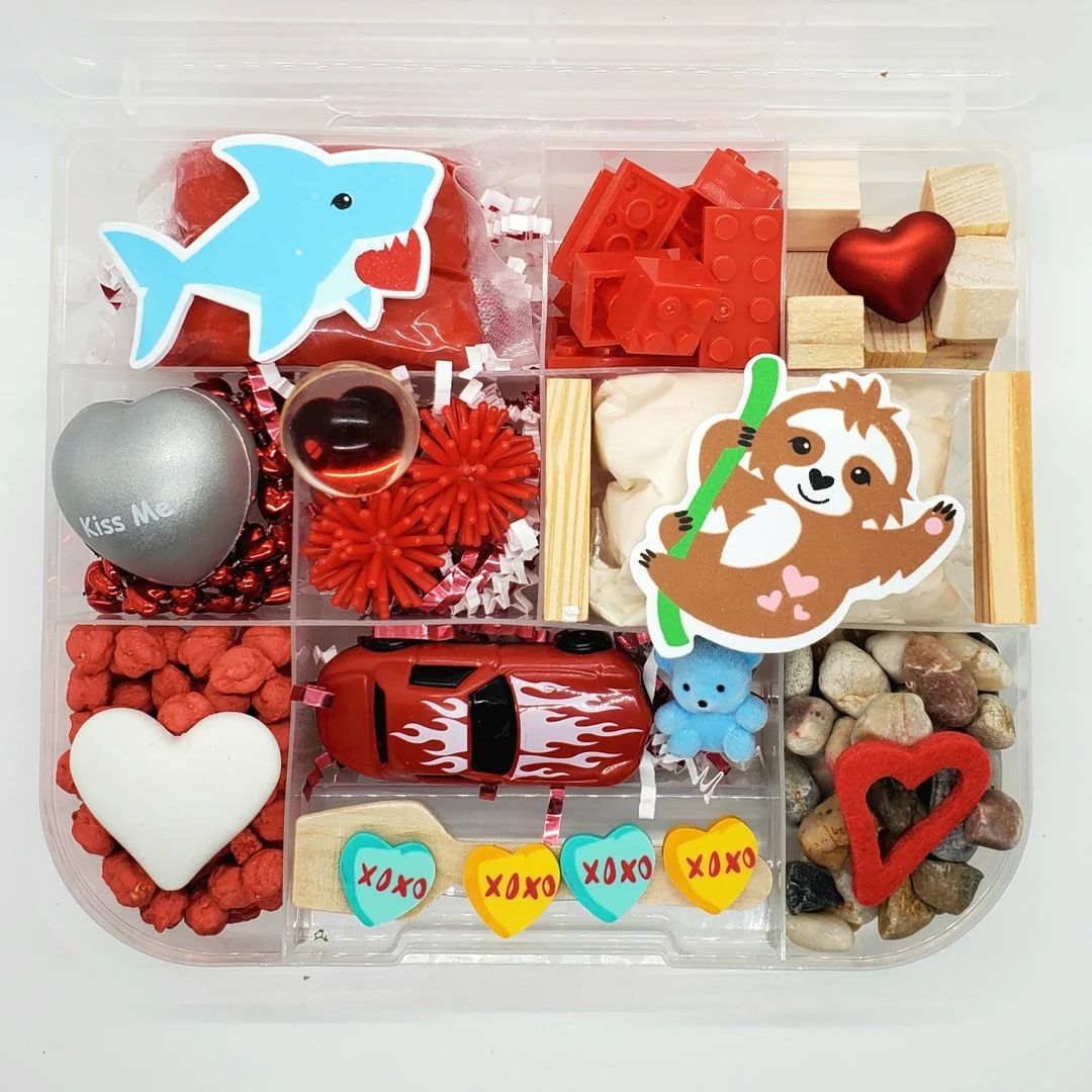 Valentine's Day Playdough Sensory Kit - Etsy | Etsy (US)