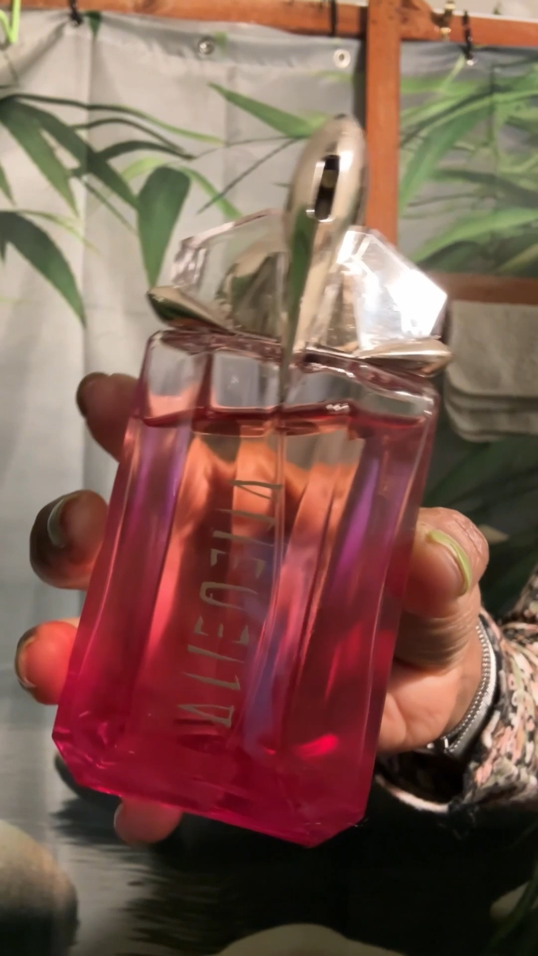 My top 3 perfumes for spring right now….

These are the ones I keep reaching for when I want to feel soft, feminine, and put together without even trying. Each one gives a different kind of energy, but they all just work this season.

If you’ve been looking for a signature spring scent, start here. I linked all three for you.

#LTKBeauty #LTKselfcare #LTKSeasonal