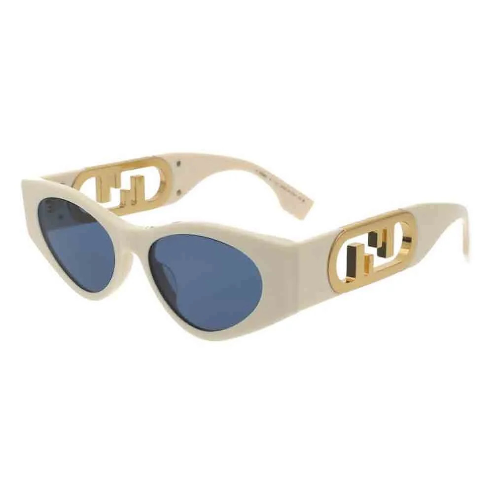 Fendi Eyewear Cat-Eye Frame Sunglasses | Cettire Global