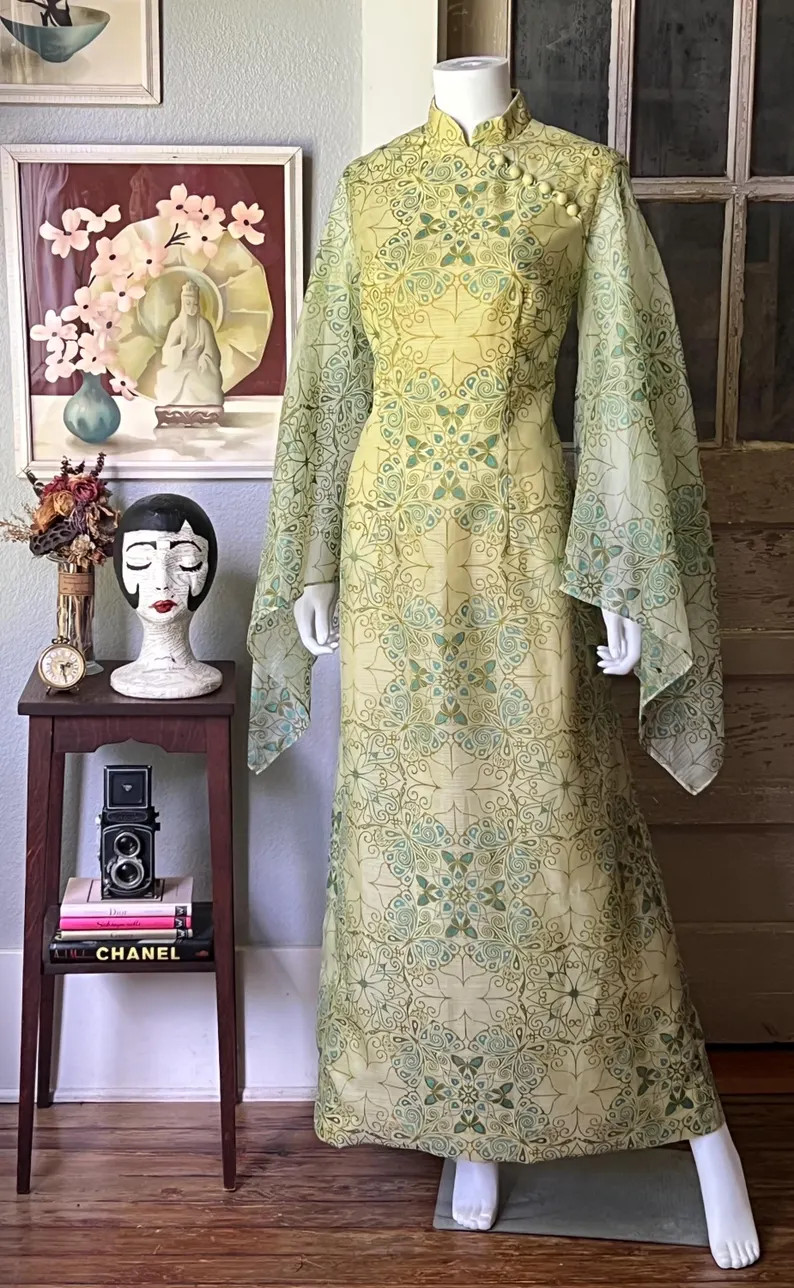 1970’s Vintage Alfred Shaheen Butterfly Print Angel Sleeve Dress - Etsy | Etsy (US)