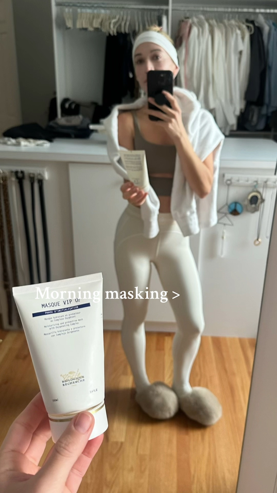 I usually start my day by making the bed, washing my face, and adding a face mask while getting the kids ready for school …today’s pick: the VIP 02 Mask by Biologique Recherche (time for a refill, I’m officially out!)
Started the morning in a cozy Alo white set ..pants, cream bra, and white sweatshirt with my Free People fuzzy slippers. The white pants lasted about three minutes before coffee found them… so here’s outfit number two of the day!
Now off for a haircut and then tennis — balanced chaos at its finest 🤍


#LTKStyleTip #fashion #ootd #nyc #love #looks #ltk #fall #2025 #streetstyle #style #work #LTKStyle #ltkfashion 

#LTKBeauty #LTKootd #LTKgrwm