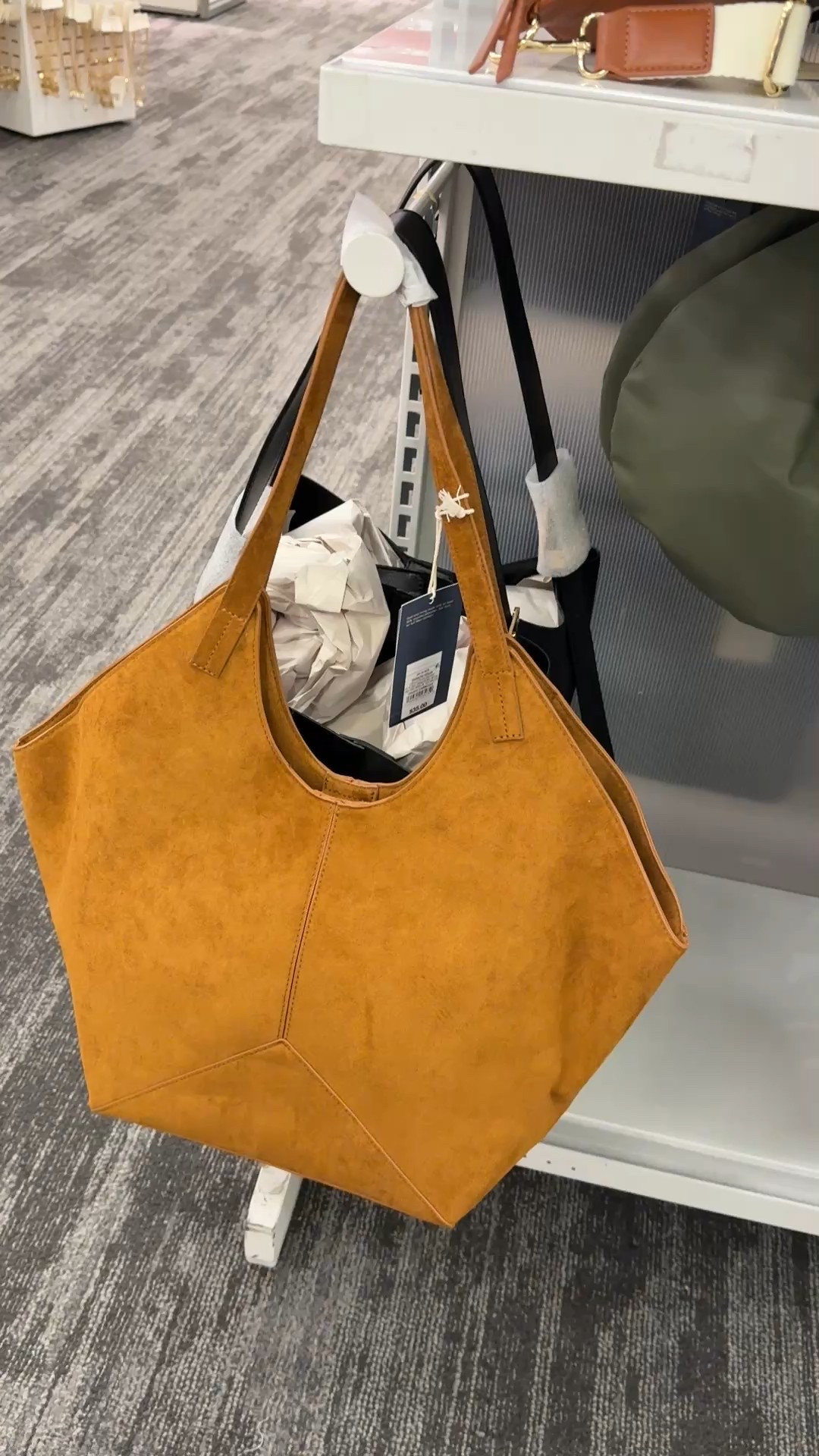 Under $40 handbag finds! 