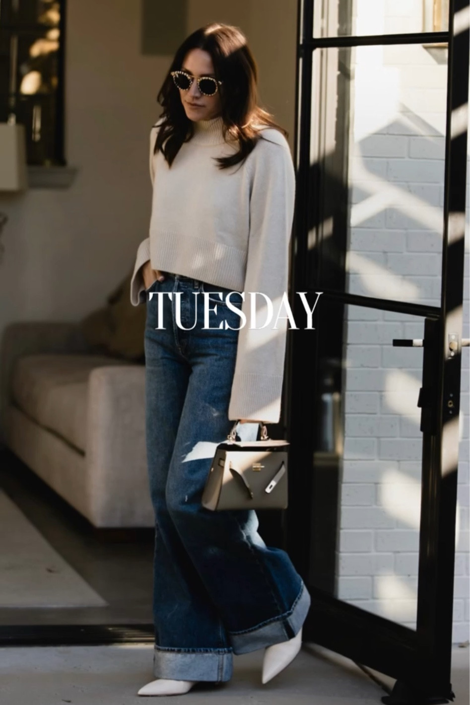 Winter outfit idea, sweater and jeans outfit

Same jeans
Agoldge jeans 
Amazon bag
Business casual outfit
Classy style
Neutral style
Pinterest outfit 

#LTKfindsunder100 #LTKitbag #LTKstyletip
