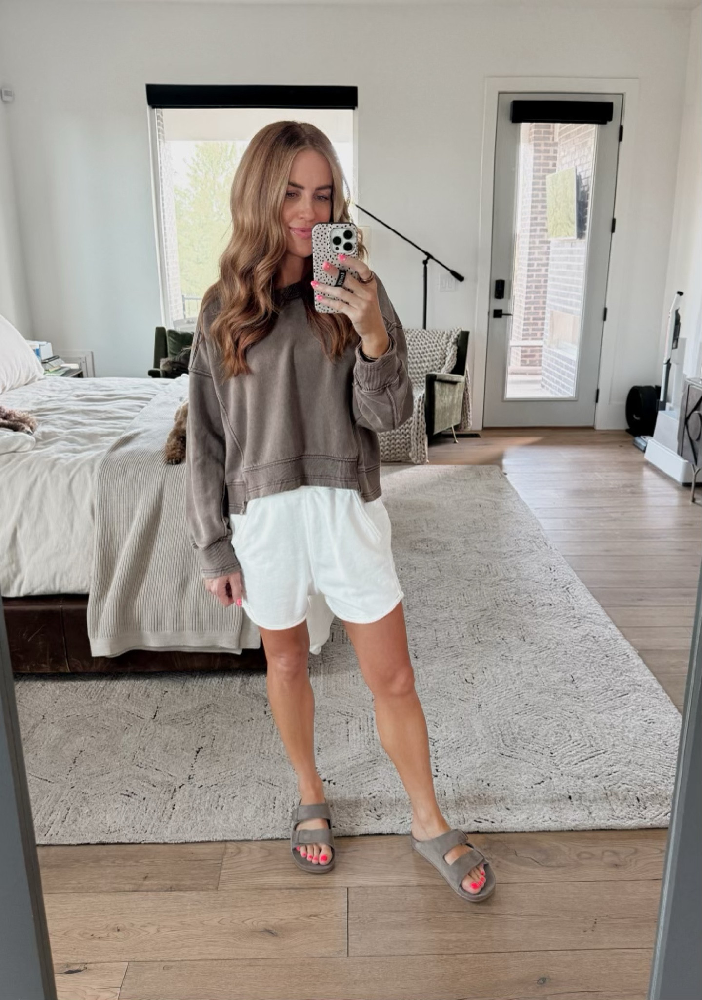 My most worn sweatshirt. It’s so good! These pants are also so great, I own them in so many colors because they are the perfect throw on and go. Plus, they are a terry material so they work great in the summer! 

Free People
FP Movement
Reef