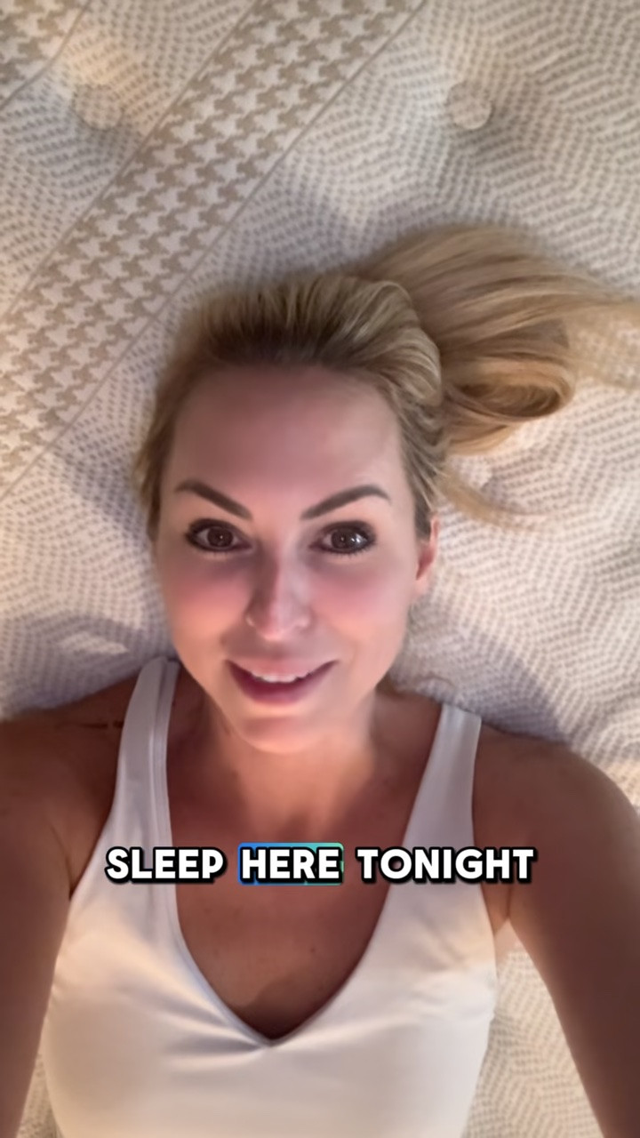 My sister is absolutely loving her new Leesa mattress!! it is insanely comfortable and feels like you are sleeping on the cloud!! upgrade your mattress today… You deserve it  🤍✨🏡￼

#LTKmomlife #LTKselfcare #LTKHome