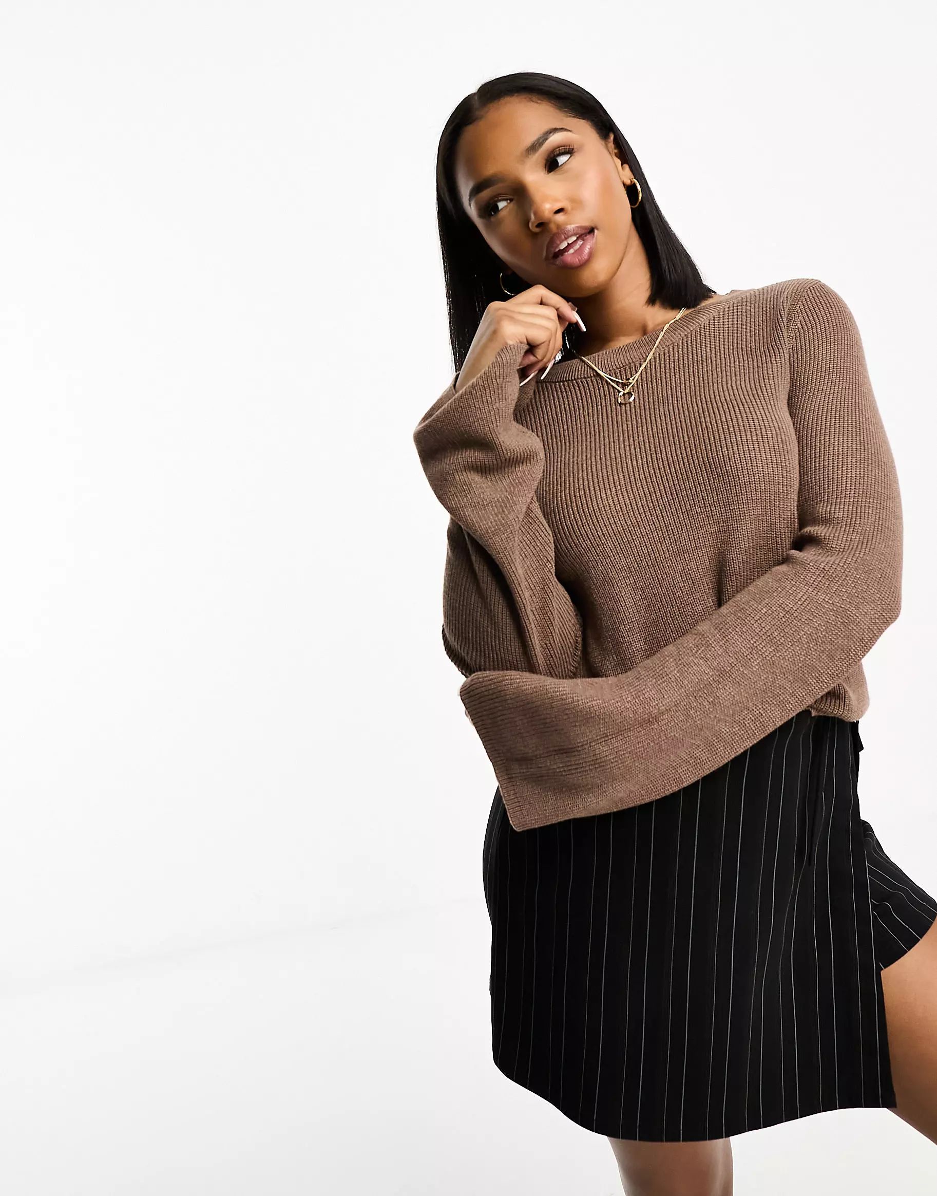 Vero Moda slouchy knitted jumper with wide sleeves in brown | ASOS (Global)