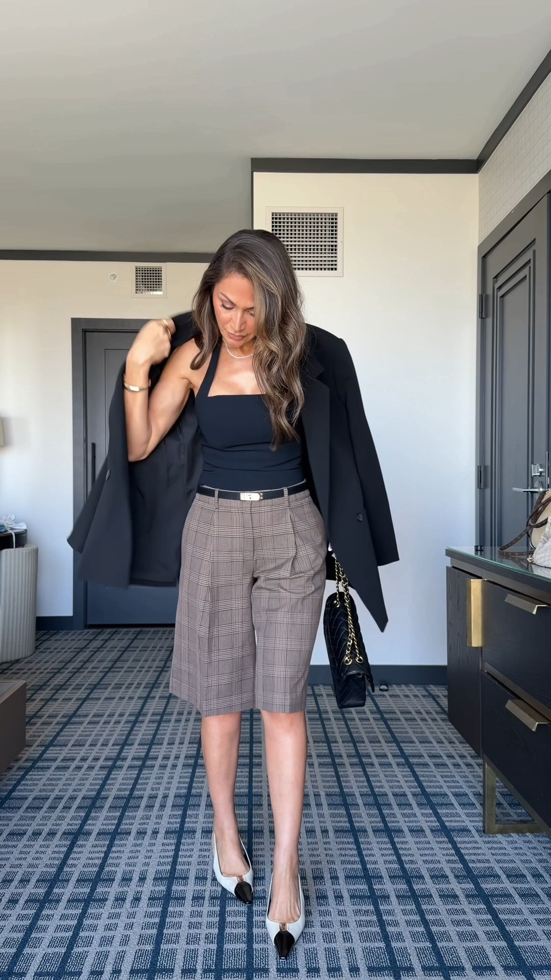 Business but make it chic 🔥 @Aritzia

#LTKgrwm #LTKootd #LTKU