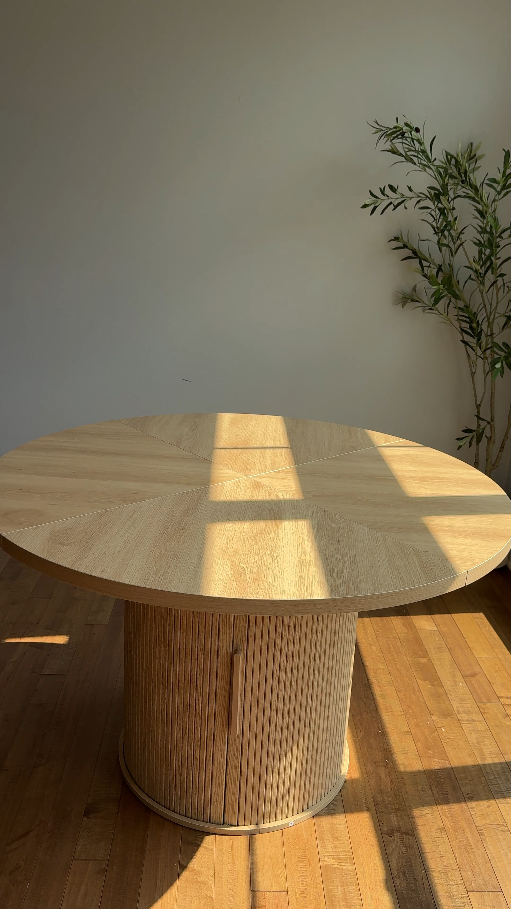 DINING ROOM TABLE💫

#LTKVideo #LTKfamily #LTKhome