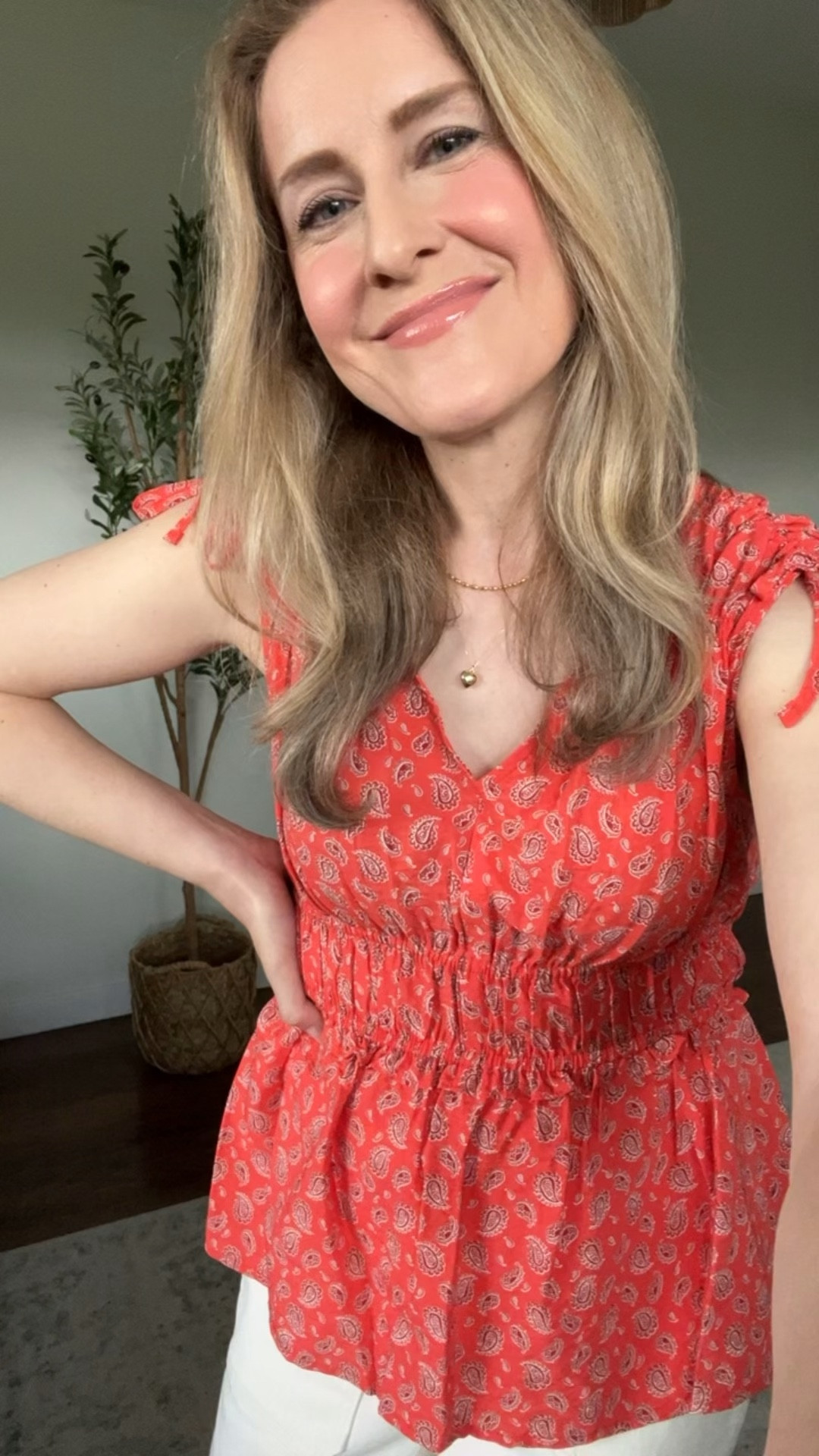 Walmart blouse under $20, looks like Loft, fits tts, in a small. Comes in this pretty coral paisley or green. #walmartfashion

#LTKOver40