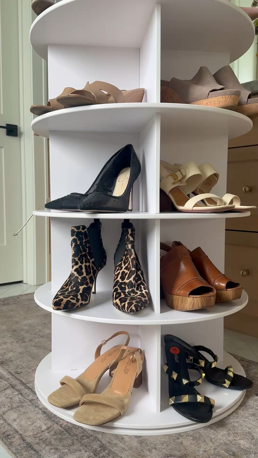✨ Closet goals on a budget ✨
This 7-tier 360° rotating shoe rack is a total Amazon space-saving closet organizer. It requires no tools, assembles in minutes, and instantly makes your closet look organized and elevated. Whether you’re tight on space or just want that luxury boutique feel at home, this rotating shoe tower is the ultimate small space storage hack.

Comment SHOP for the link 🛒 and upgrade your closet without the luxury price tag!

⸻

#ClosetOrganization #ClosetOrganizer #AmazonHomeFinds #AmazonMustHaves #ClosetStorage #ClosetInspo #ShoeOrganization #HomeOrganization #SpaceSavingStorage #SmallSpaceLiving #BoujeeOnABudget #AmazonHomeDecor #AffordableLuxury

#LTKHome #LTKHome #LTKSaleAlert