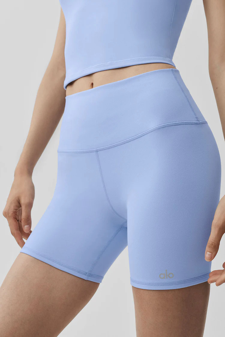 5" Airbrush High-Waist Biker Short | Alo Yoga (US)