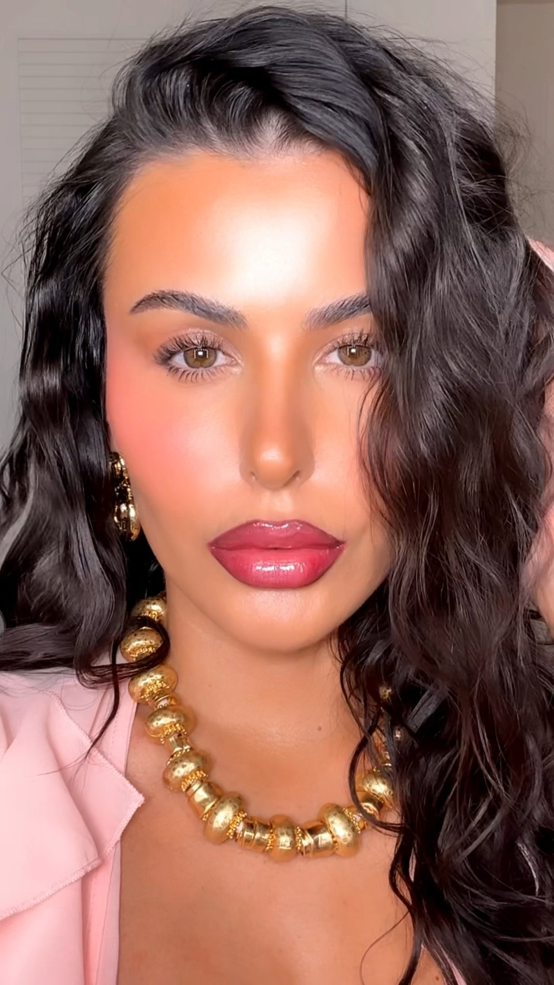 Glossy lip, bold lip, summer lip combo, pop of color, deep berry lip, fenty beauty gloss 

#LTKBeauty