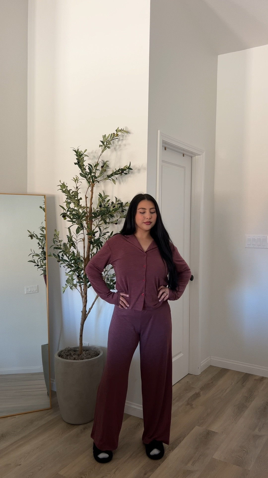 The buttery soft! Size small in both💗

#LTKFindsUnder50 #LTKStyleTip #LTKSaleAlert