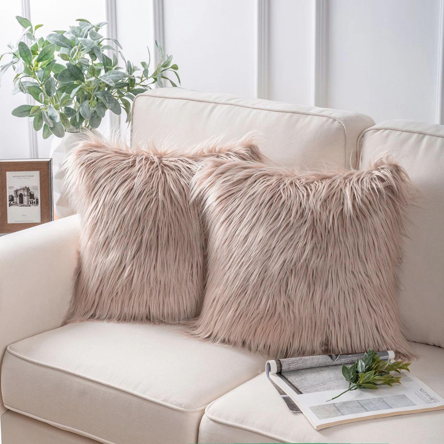 Phantoscope Luxury Mongolian Style Plush Faux Fur Series Decorative Throw Pillow, 22" x 22", Beig... | Walmart (US)
