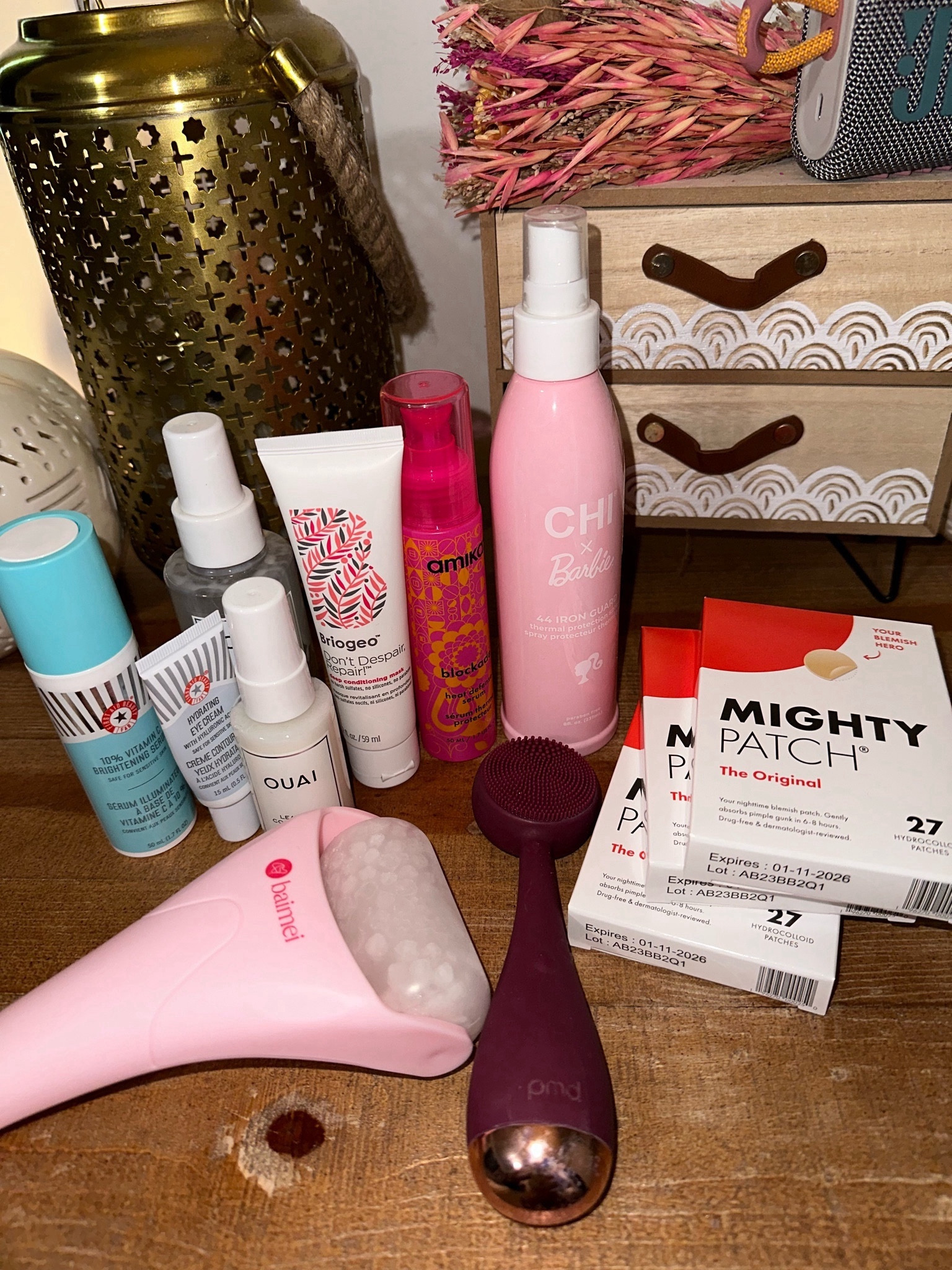 Beauty finds, skincare, hair care, trending beauty, shiny haircare products, acne treatment 

#LTKGiftGuide #LTKbeauty