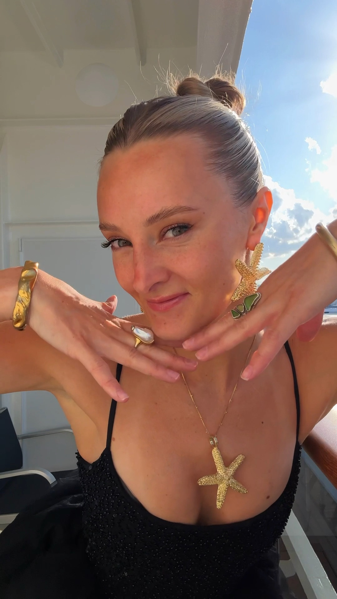 ⭐️⭐️⭐️ my favorite black mini dress, I give it three stars 😉

#LTKParties #LTKFestival #LTKWedding