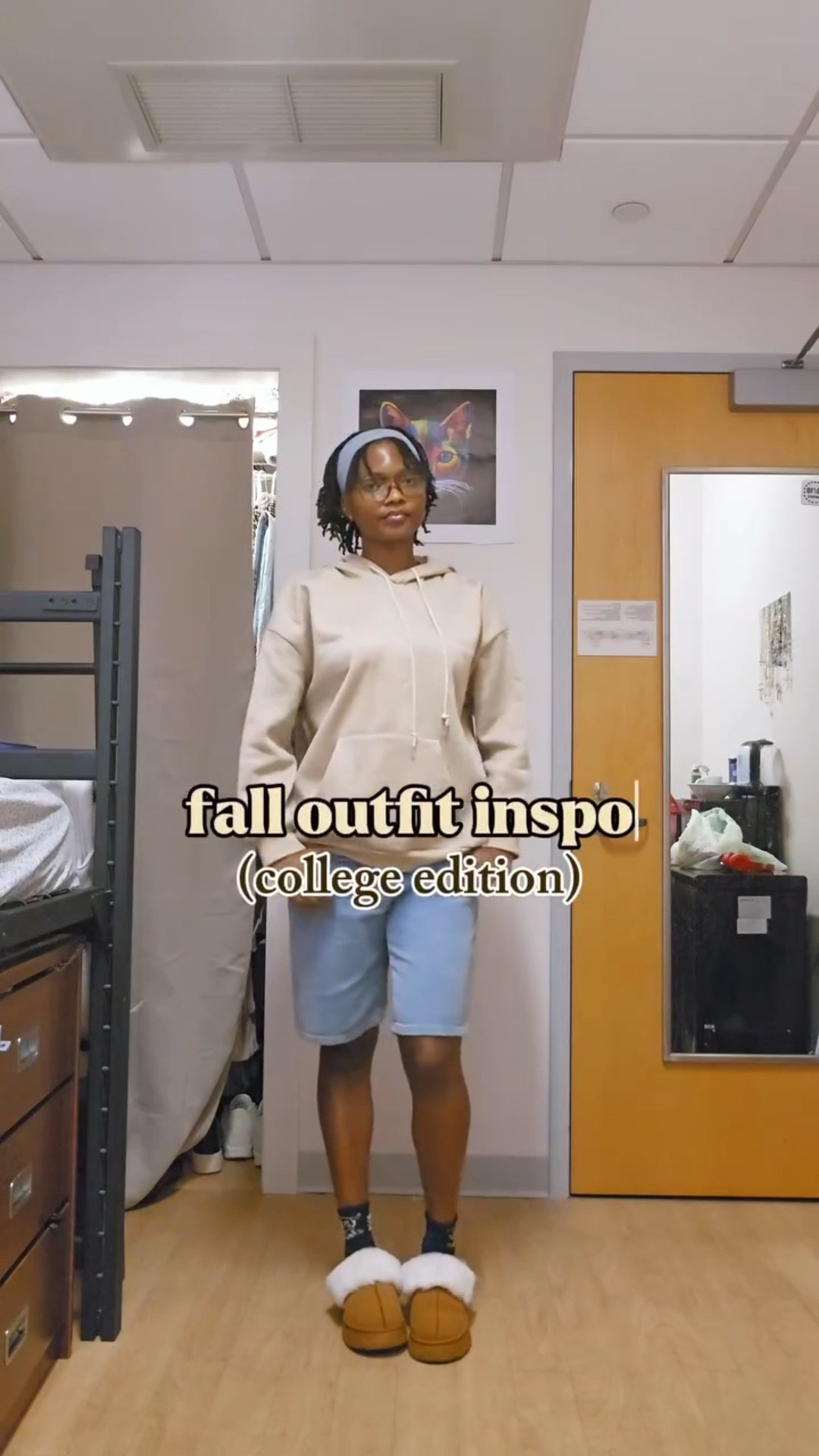 Perfect outfit for the morning rain while walking to class and wishing for my bed instead

#falloutfit #ootd #ootdfashion #collegeootd #outﬁtinspo #explore #reels #outﬁtoftheday #falloutfitinspo