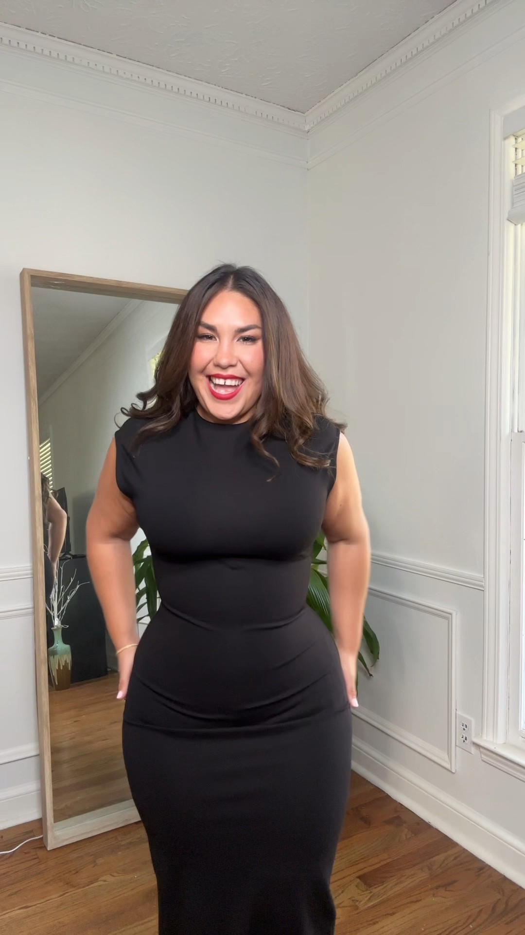 Classic timeless and giving curves for days! This shapewear fits seamlessly under this midi dress. 


#shapewear #hourglassbody #curvyshapewear #curvyfashion #lifeincurves 

#LTKWorkwear #LTKWedding #LTKMidsize
